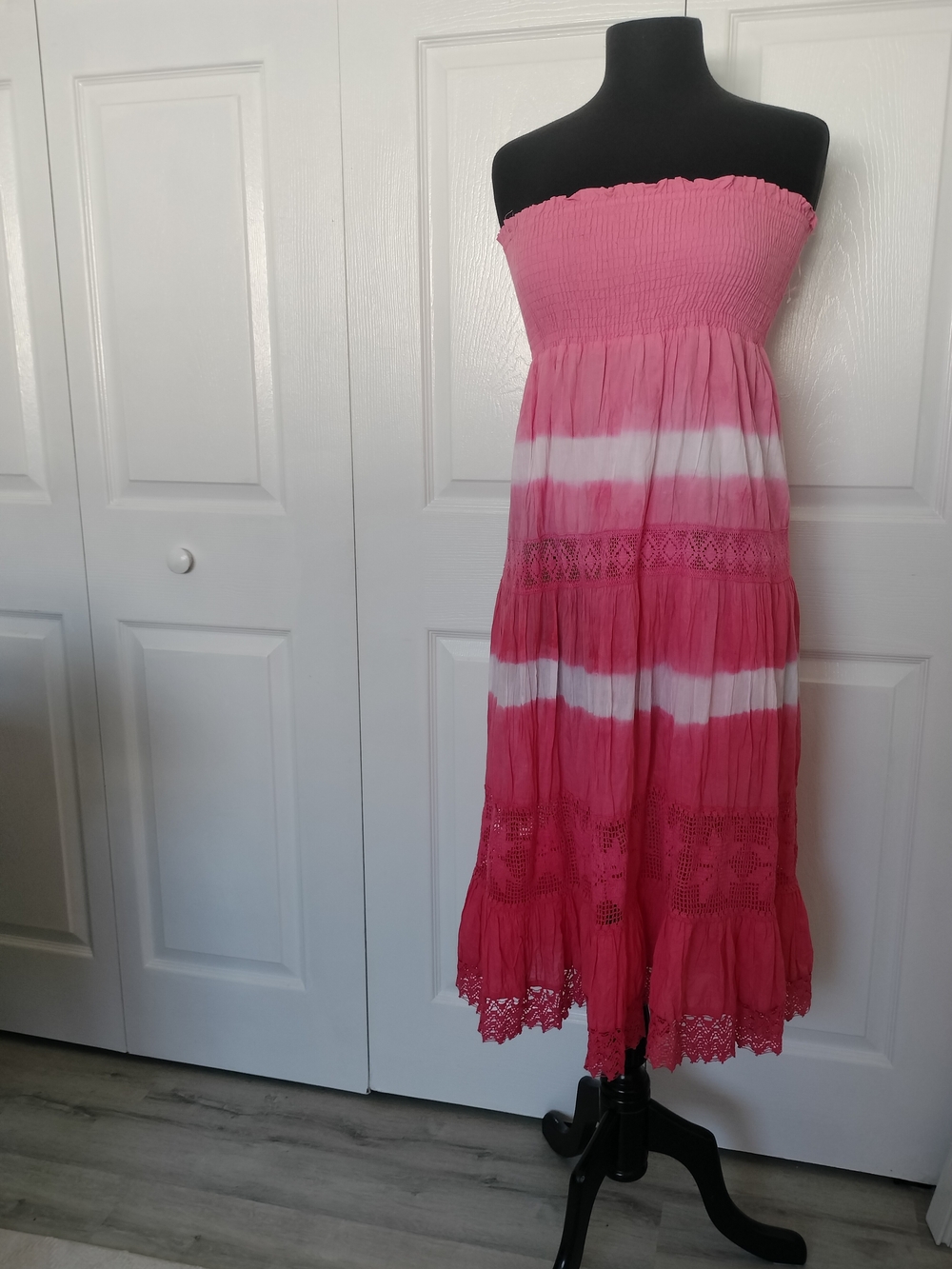 Raviya Pink Strapless Smocked Dress with Floral Tag
